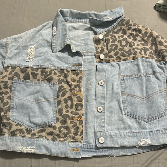 distressed cheetah jean jacket - Picture 1 of 3